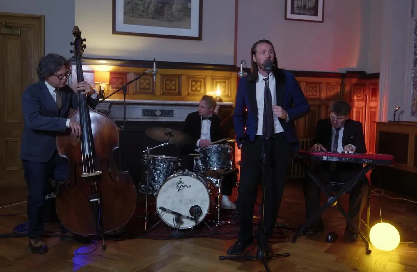 Rule The World performance